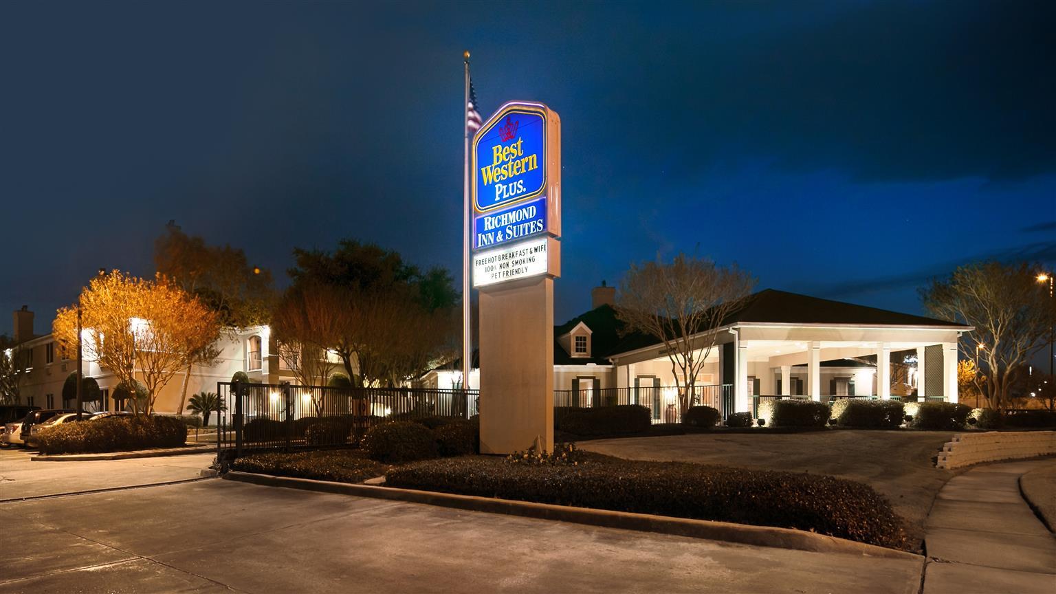 Richmond Inn & Suites Baton Rouge Buitenkant foto
